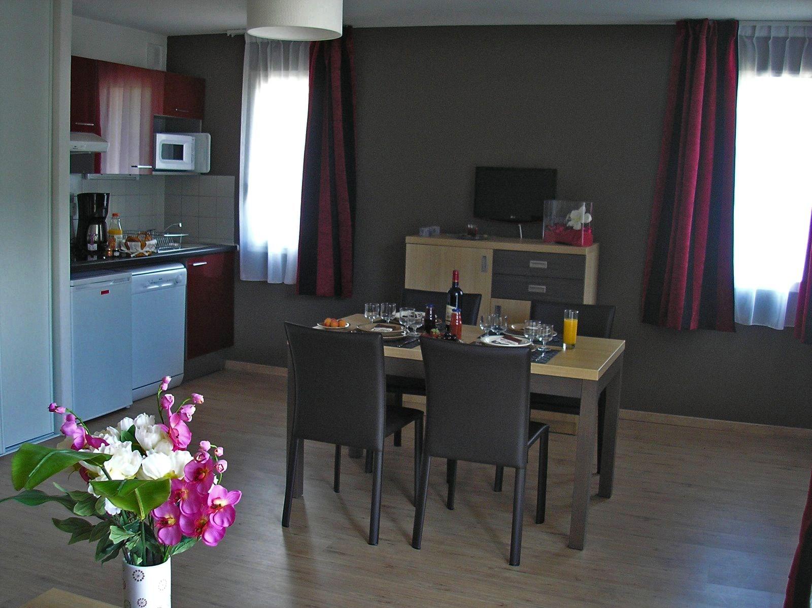 Entraygues-sur-Truyère Residence Goelia Les Gorges De La Truyere מראה חיצוני תמונה