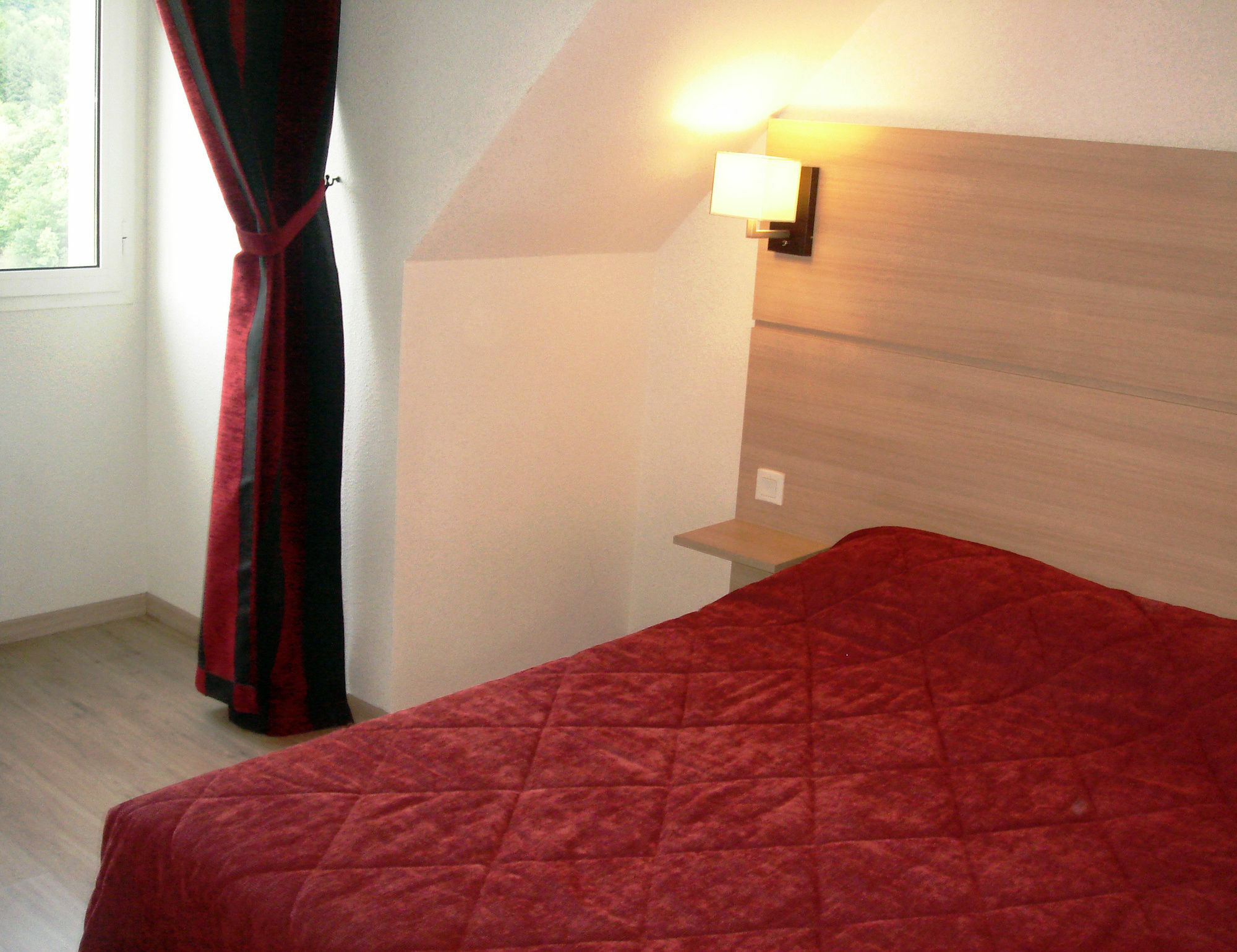 Entraygues-sur-Truyère Residence Goelia Les Gorges De La Truyere מראה חיצוני תמונה